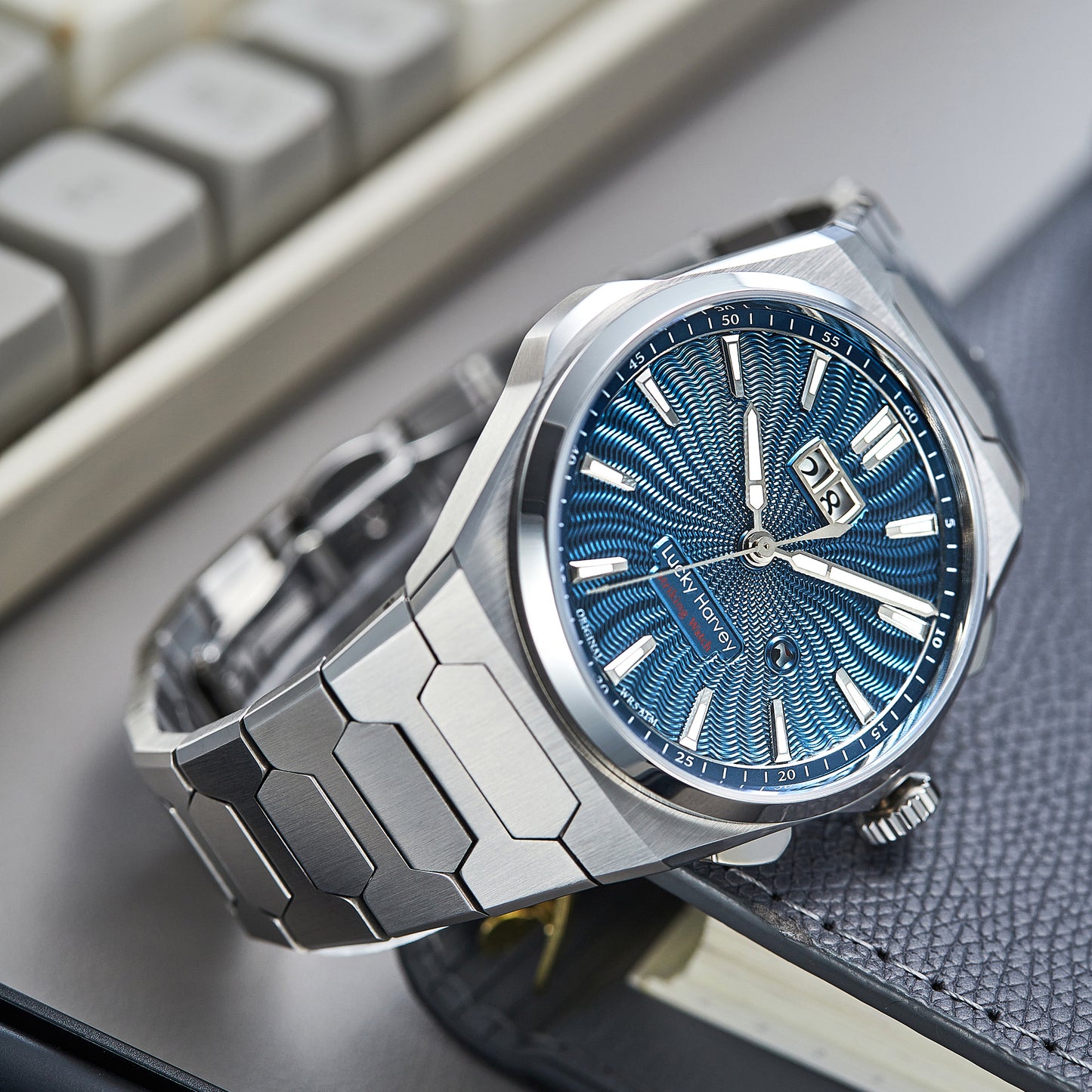 【Limited Edition 300PCS】Sound Of Nature Guilloché Ocean Blue Dial Big Date Chiming Automatic Watch Lucky Harvey