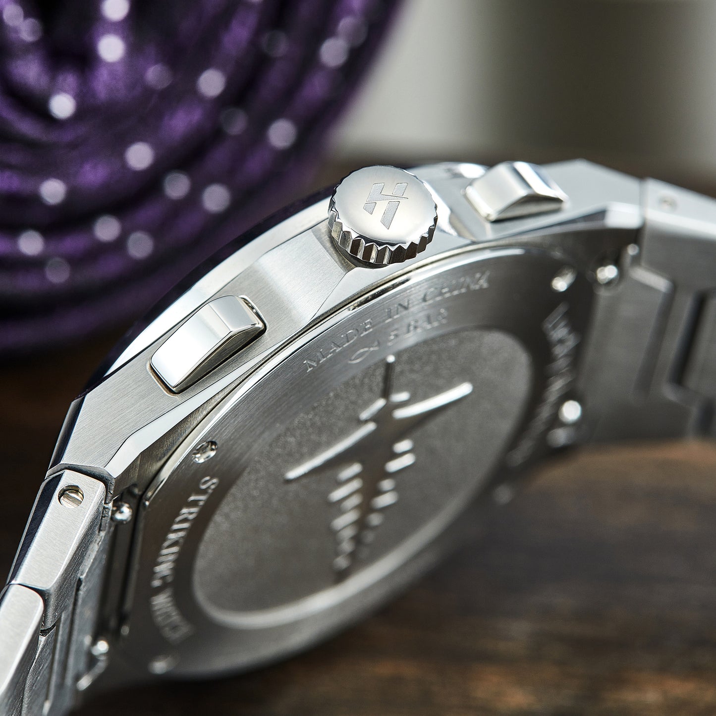 【Édition limitée 300 pièces】Sound Of Nature Guilloché Cadran violet Grande date Montre automatique à carillon Lucky Harvey